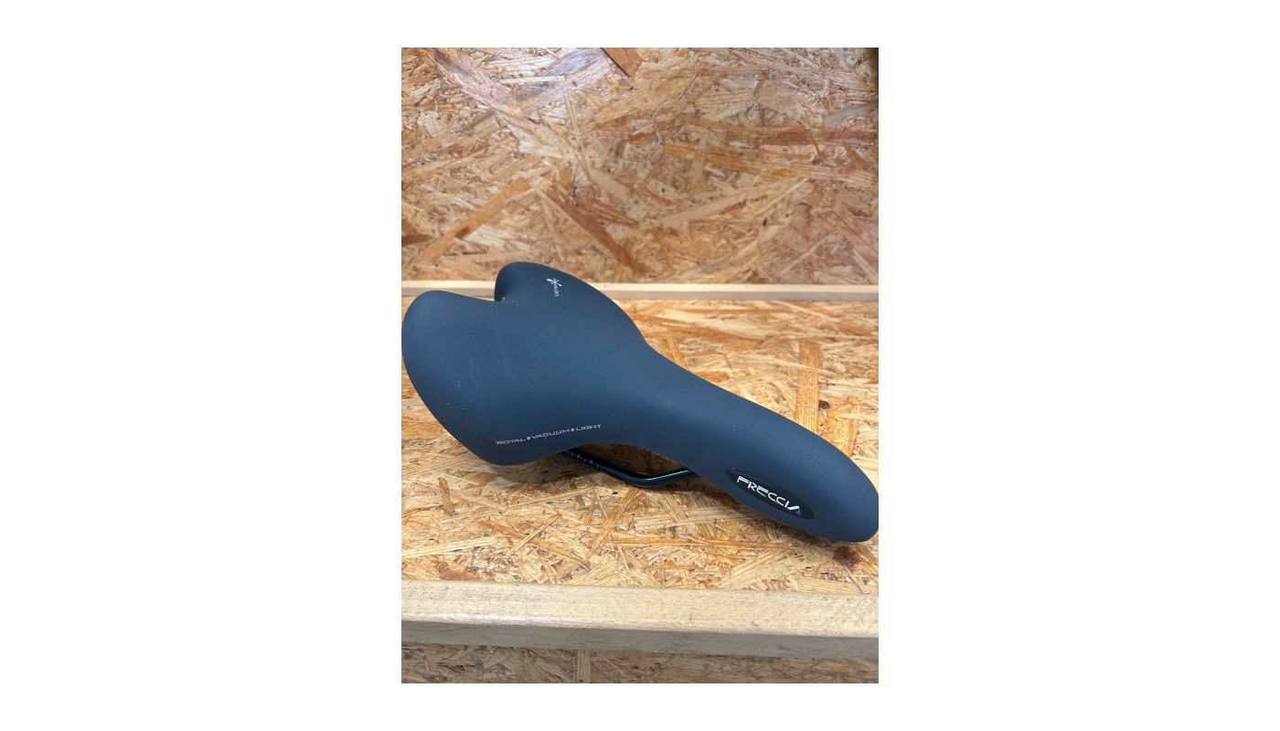 Sedlo Selle Royal Freccia royal vacuum light - 1