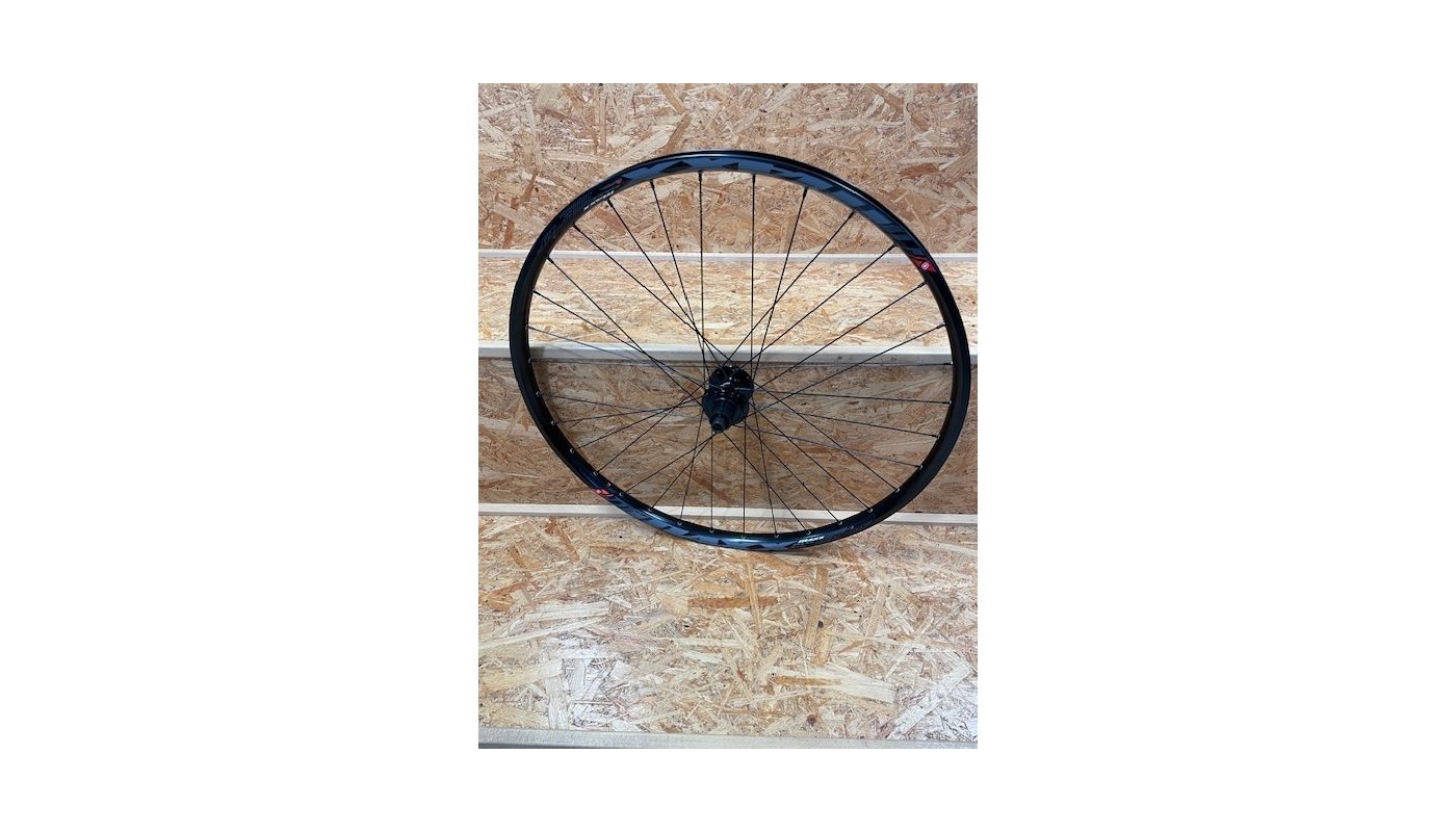 Zapletené kolo Mach1 / Shimano 29" zadní 12x142mm MicroSpline - 1